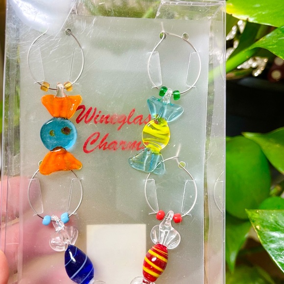 Wine Glass Charm Ice Bucket Bottle Glass Yellow Red Green Blue New in box - Picture 5 of 8